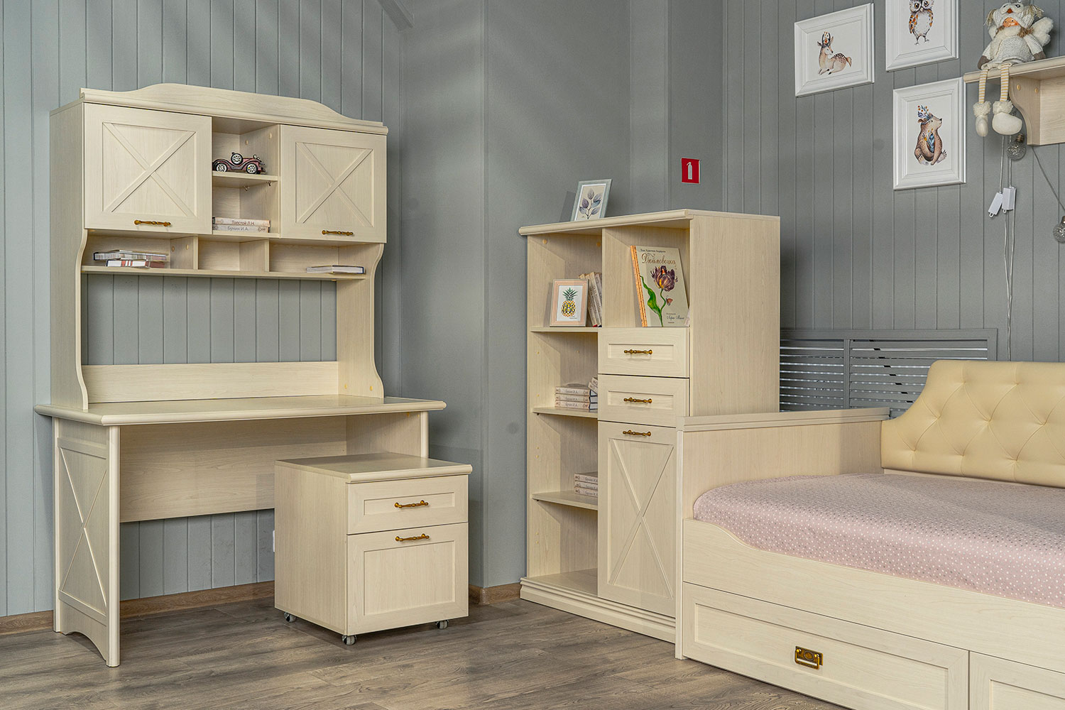 Прикроватные тумбы - изображение №11 "Выкатная тумба Кантри "  на www.Angstrem-mebel.ru