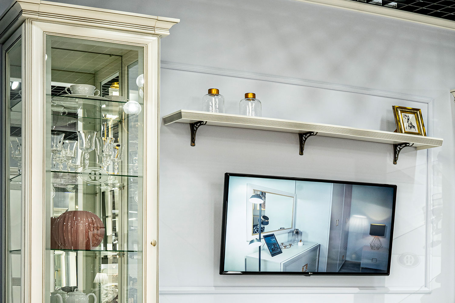 Полки - изображение №6 "Полка Изотта"  на www.Angstrem-mebel.ru