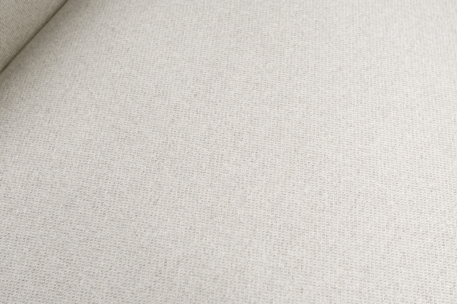 Угловые диваны - изображение №10 "Диван АННИКА NEW 3-х местный с оттоманкой и светлыми опорами"  на www.Angstrem-mebel.ru